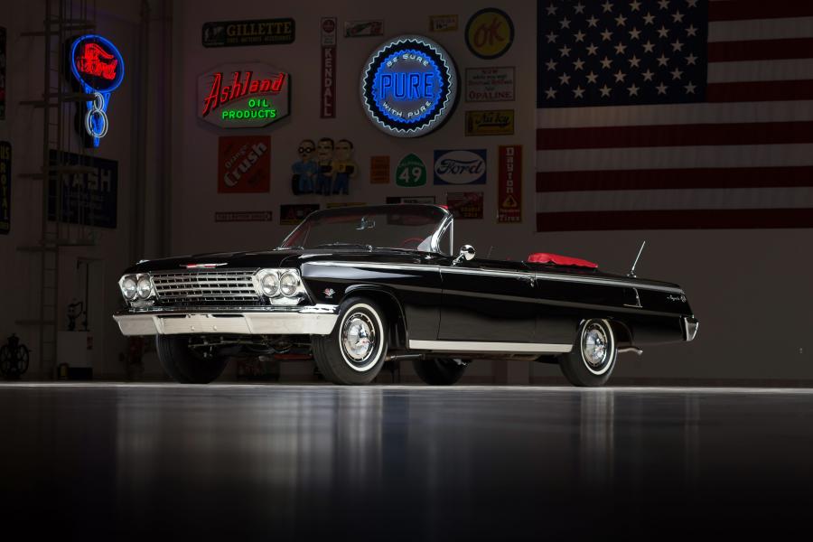  Chevrolet Impala SS 409 Convertible 1962 года  (фото 17 из 18)
